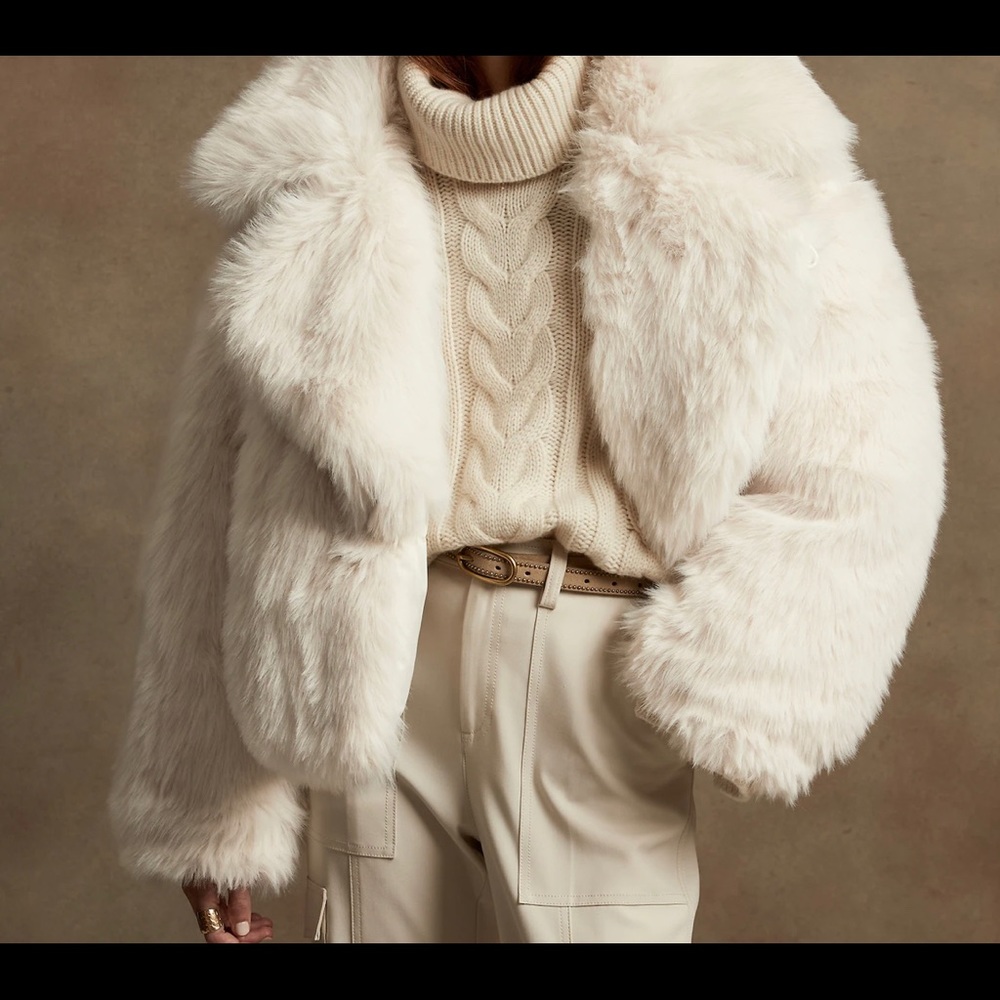 BRAND NEW BEAUTIFUL reversible statement winter jacket from Banana Republic.